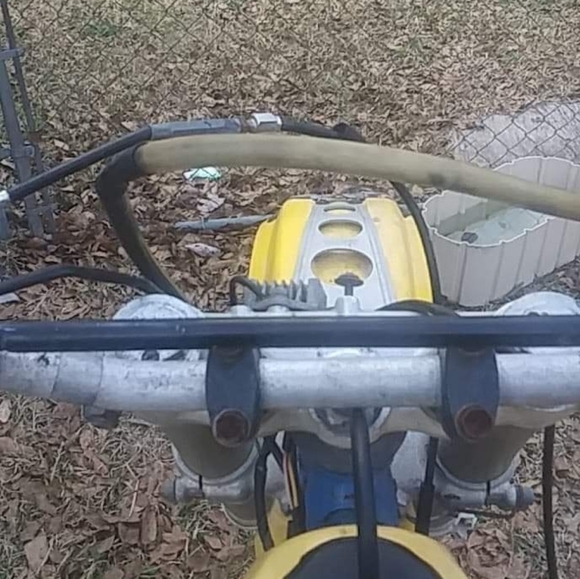 Suzuki rm 250 2 stroke - Picture 4 of 6